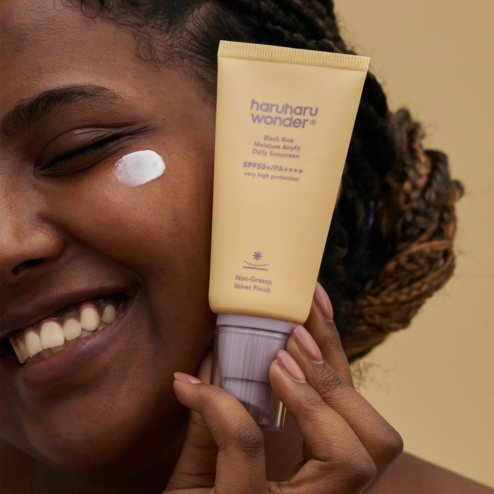 Haruharu Wonder Black Rice Sunscreen SPF50+ PA++++ | Non-Greasy Daily ...