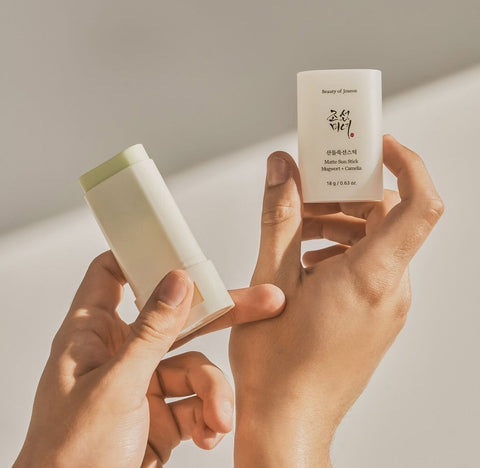 Beauty of Joseon Matte Sun Stick – Mugwort + Camellia (SPF50+ PA++++) 18g / 0.63oz